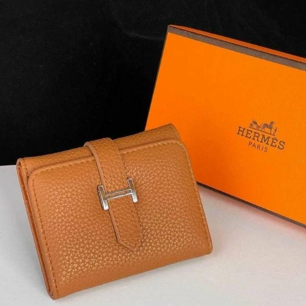 An Elegant Wallet from Hermes